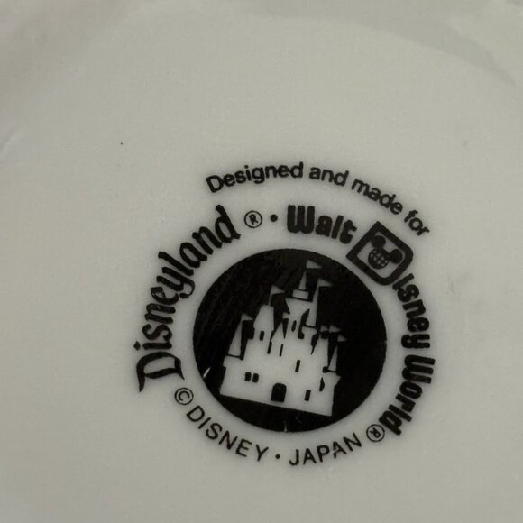 The Disney Store Mickey Minnie Goofy Donald Pluto Louie Ceramic Coffee Mug 8oz - Picture 6 of 7